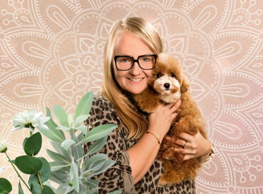 Ich bin Annett Böhm, dein Spiritual Life Coach.